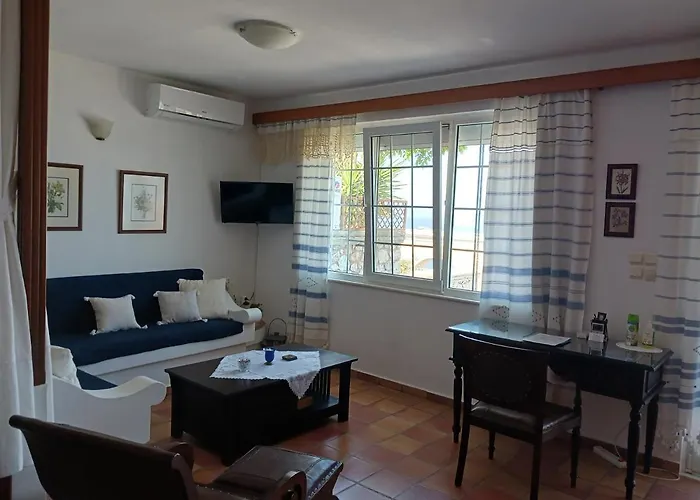 Evelinas Apartment *